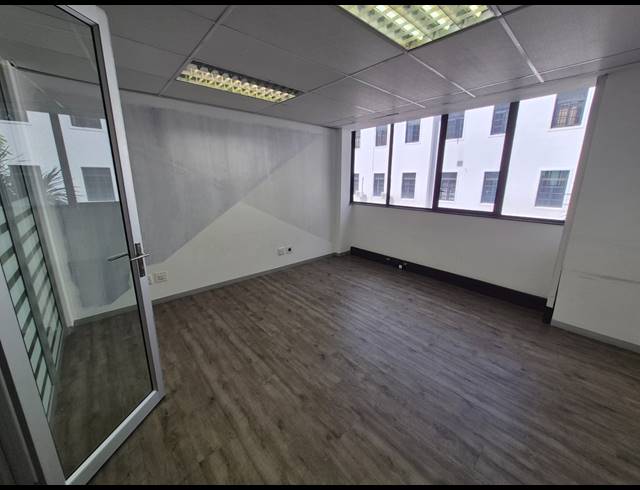 428M² OFFICE TO LET IN RIVONIA